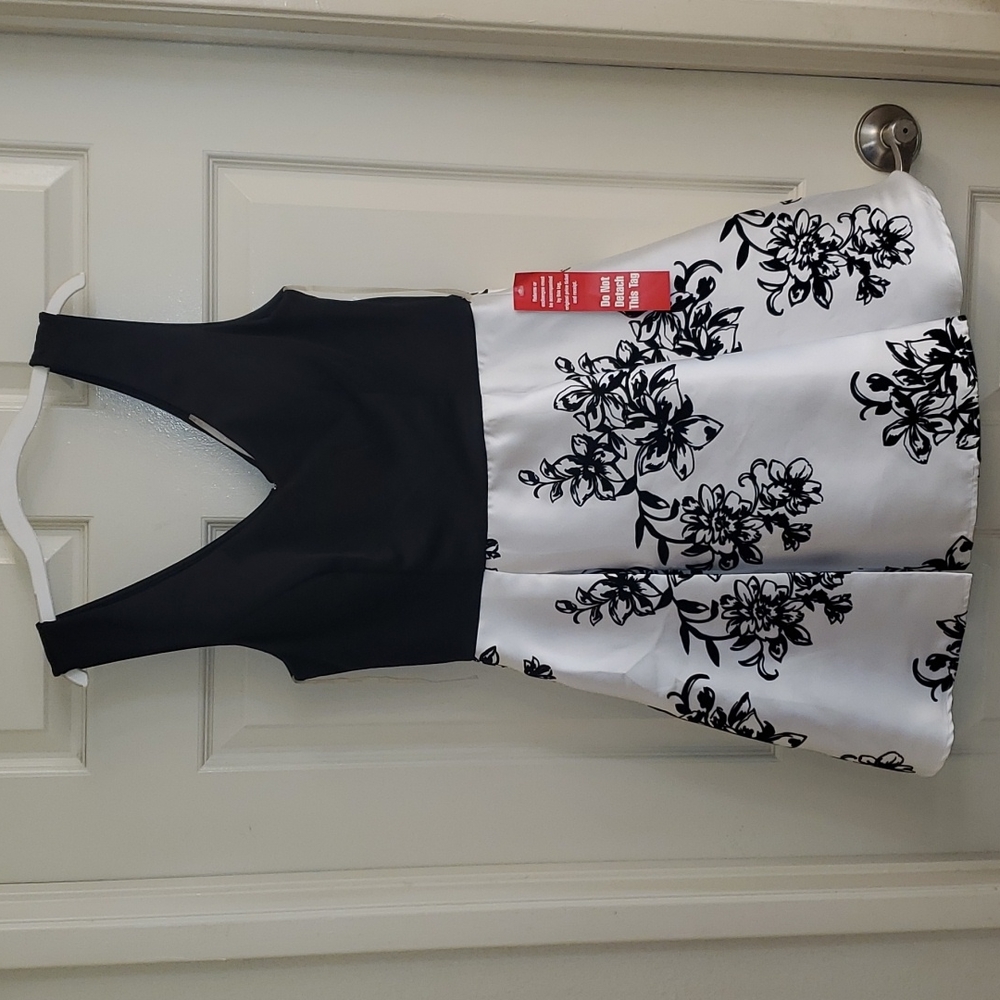 Black and white dress midi